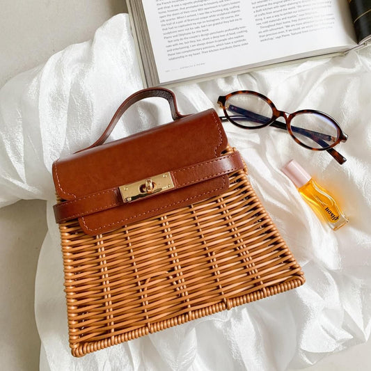 Classic basket bag