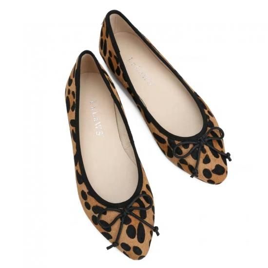 Leopard flat shoes
