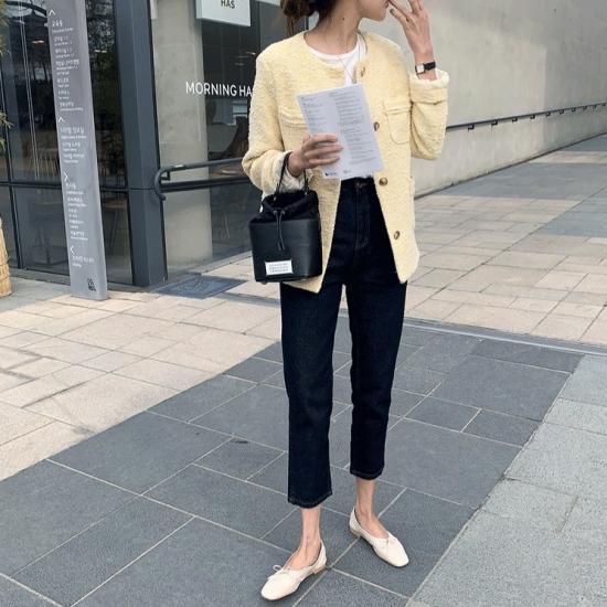Round collar tweed jacket