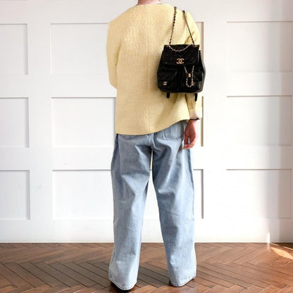 Round collar tweed jacket