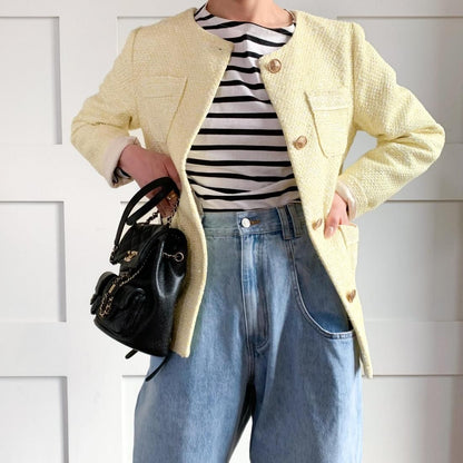Round collar tweed jacket
