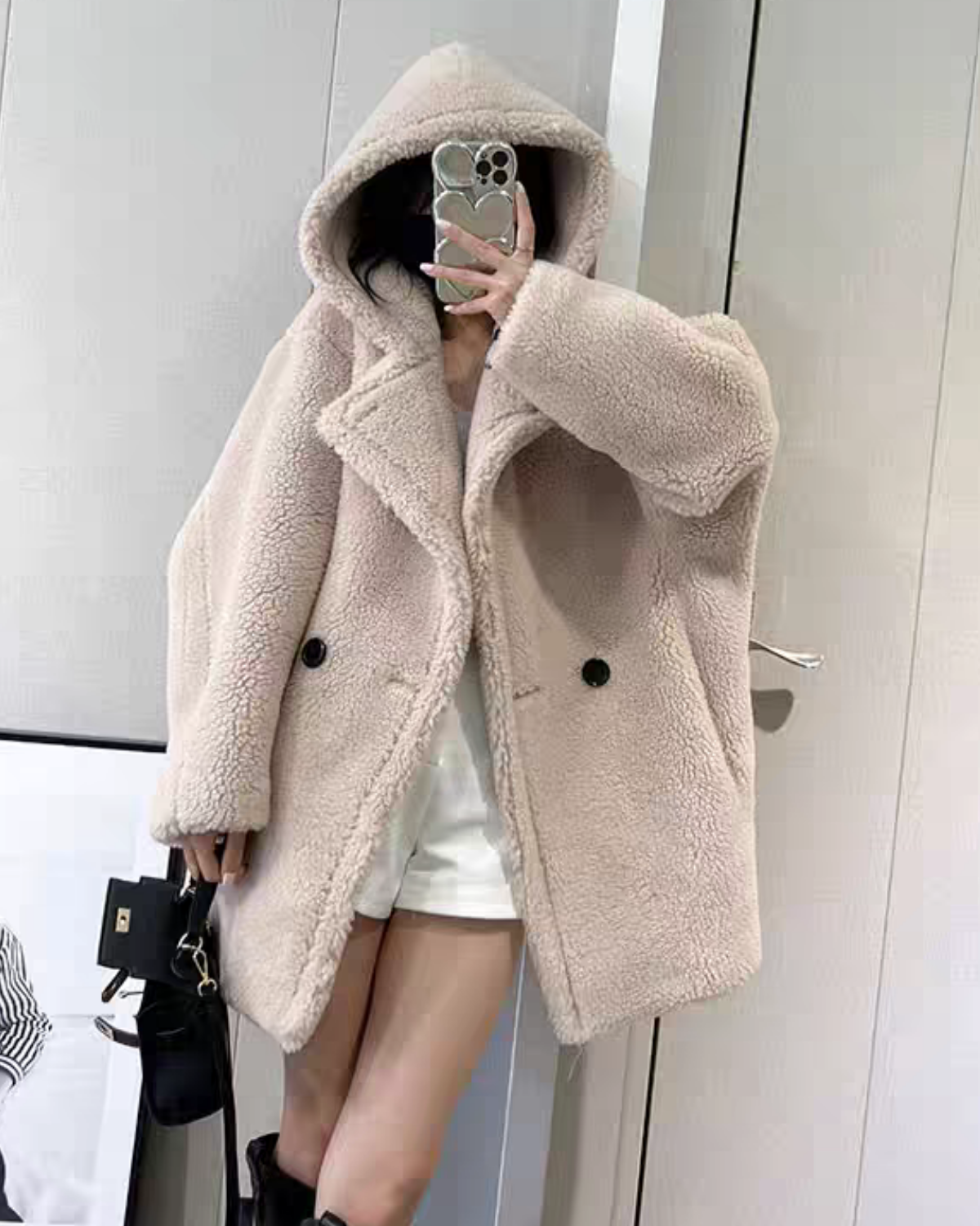 Boa short hoodie coat