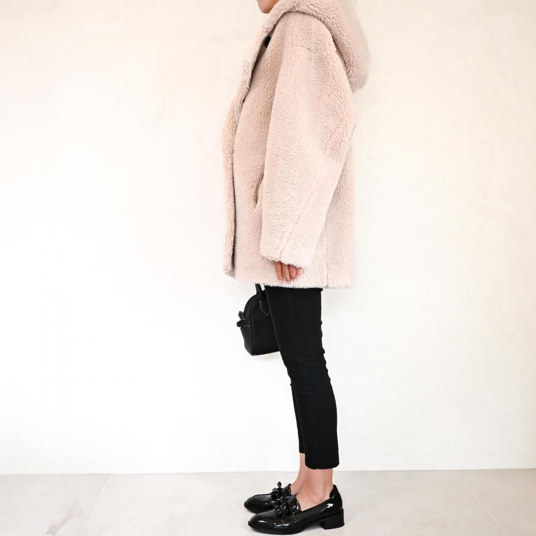 Boa short hoodie coat