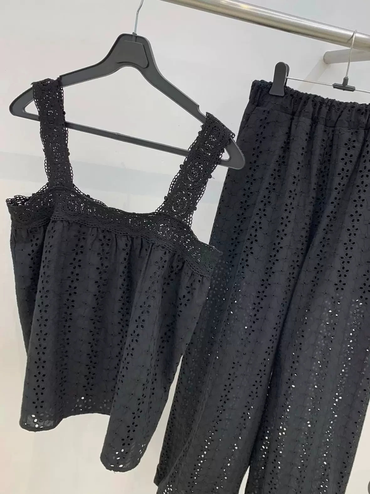 Monica Lace Set-up