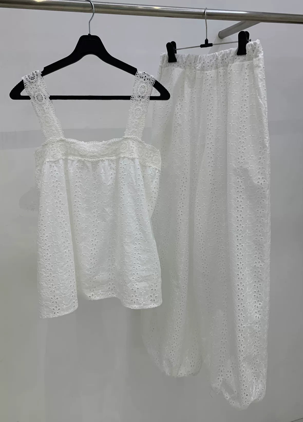 Monica Lace Set-up