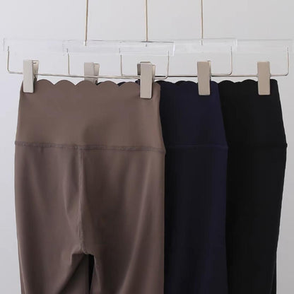Scallop leggings