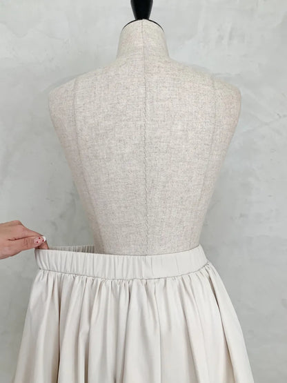 WAIST　