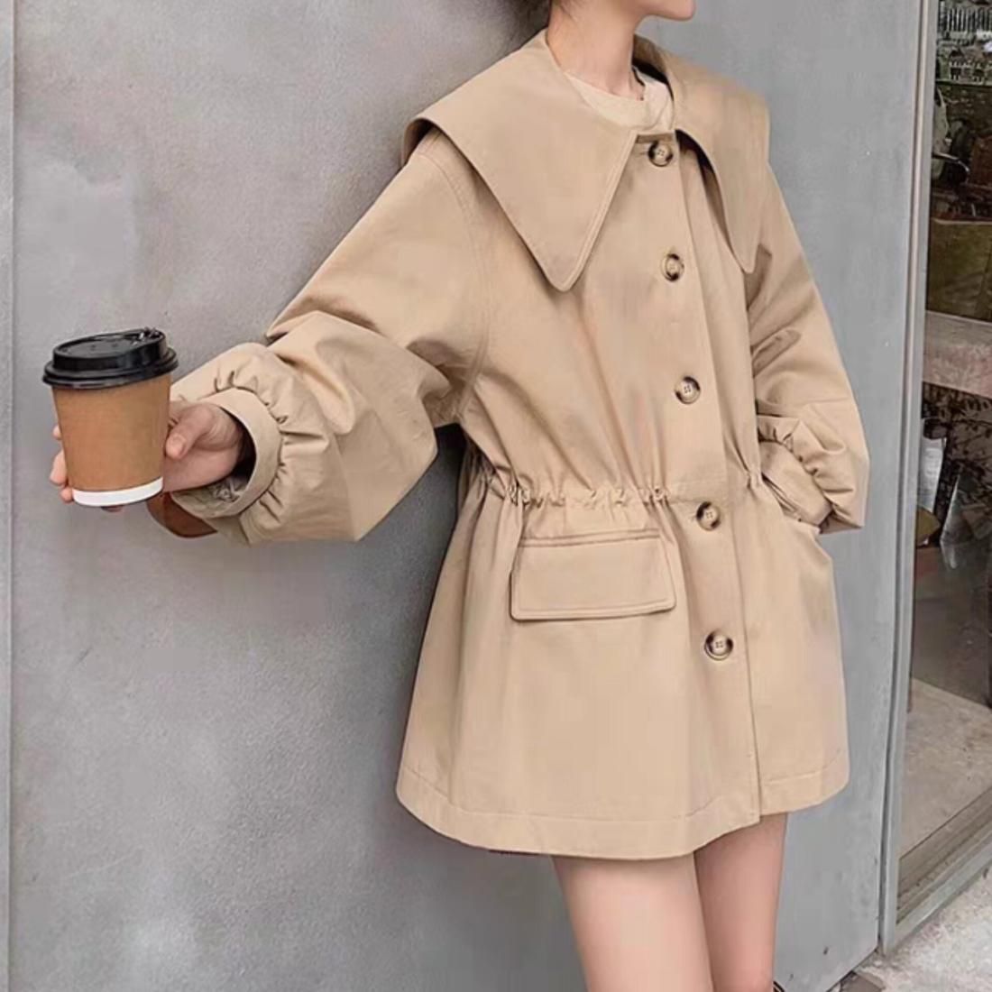 Big collar trench