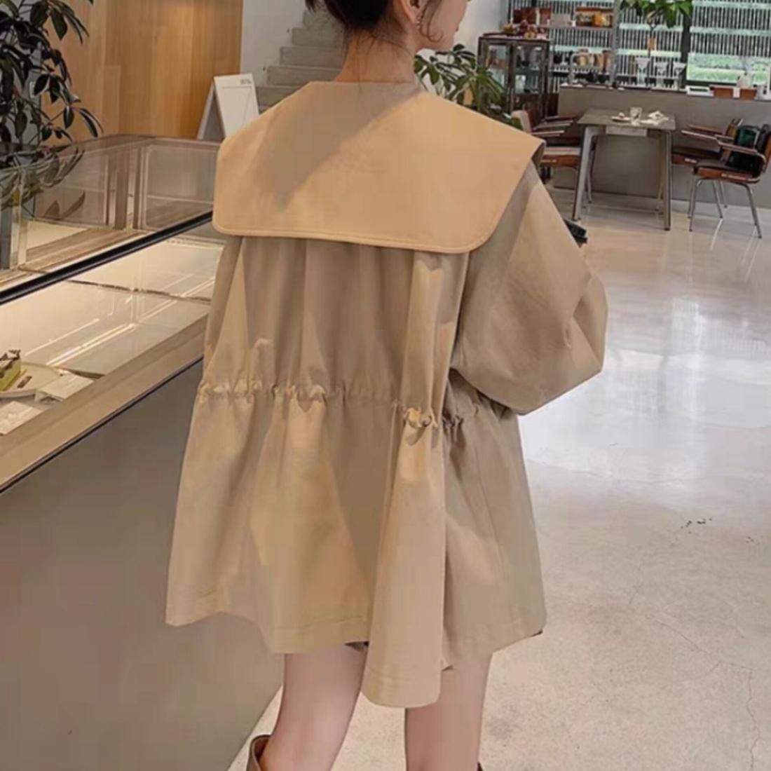 Big collar trench