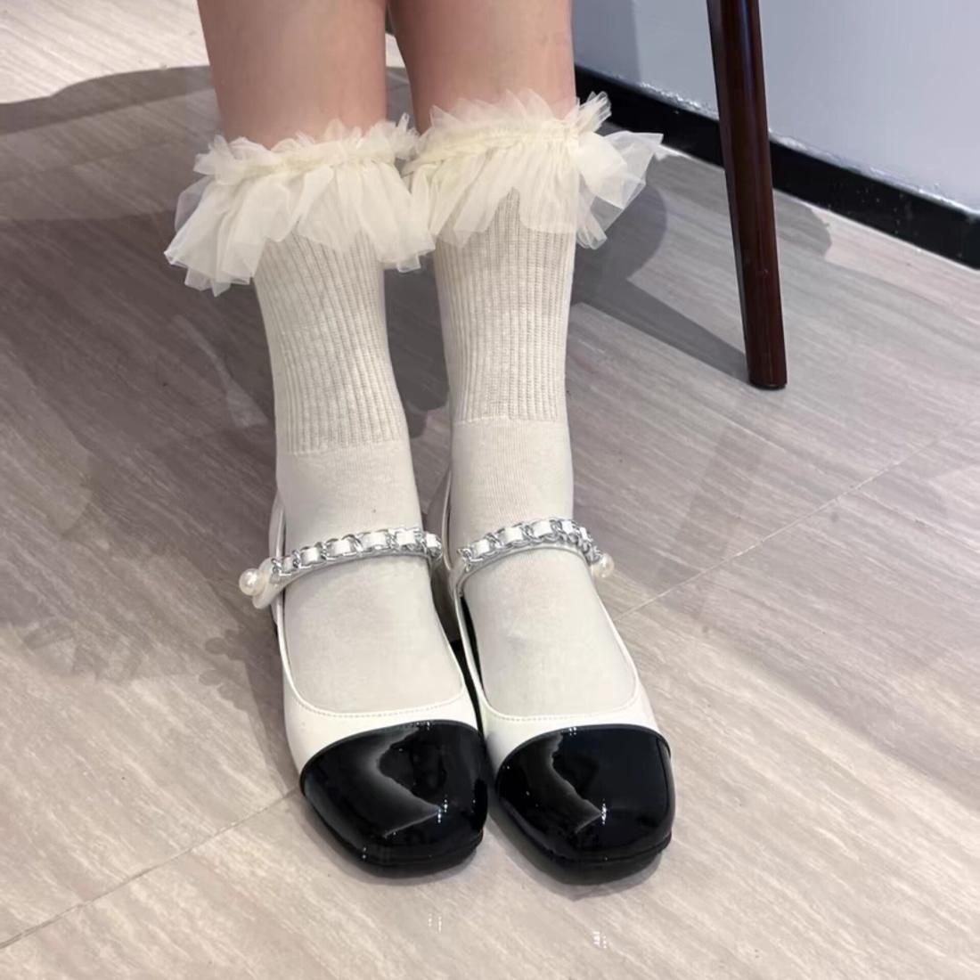 Tule socks