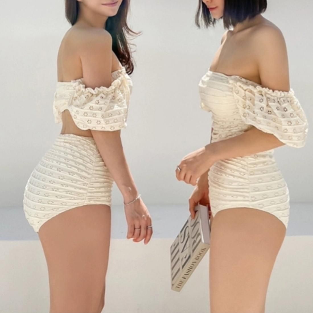 Flower off shoulder