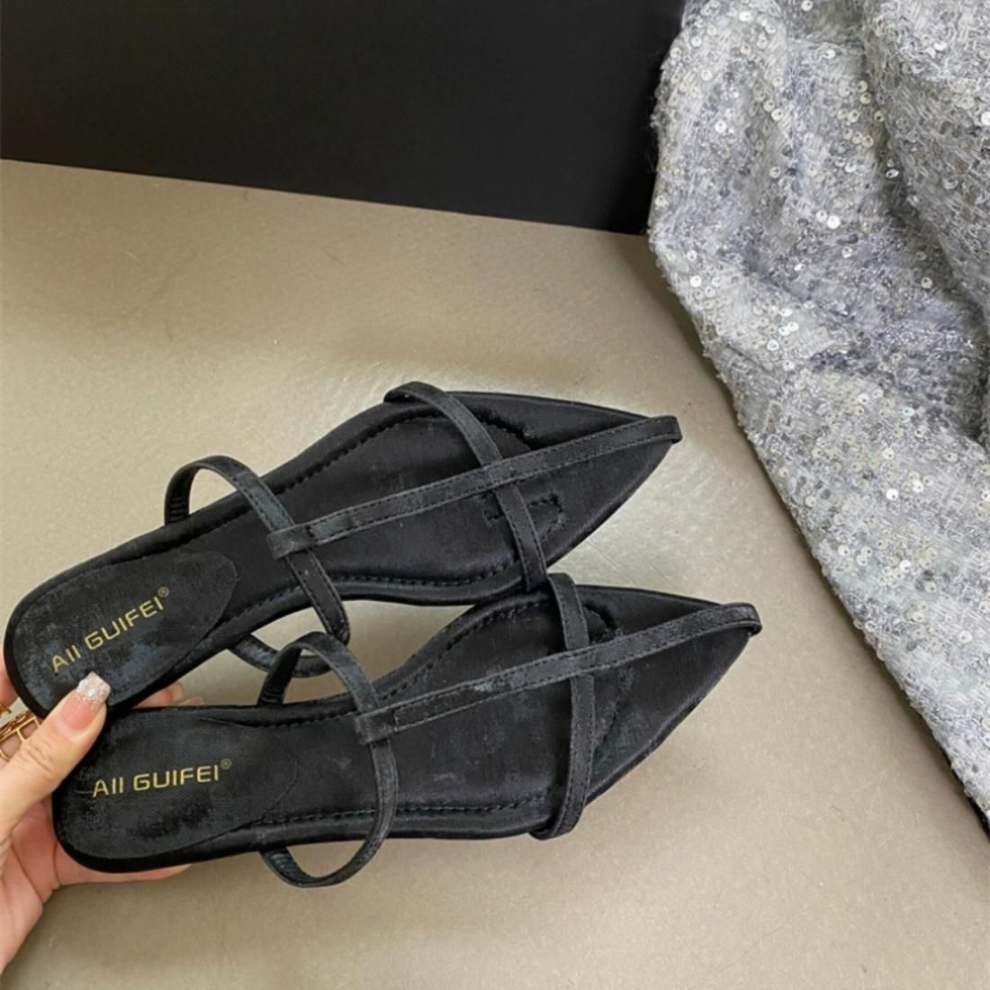 Gisele sandals