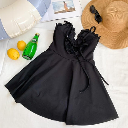Scallop one-piece