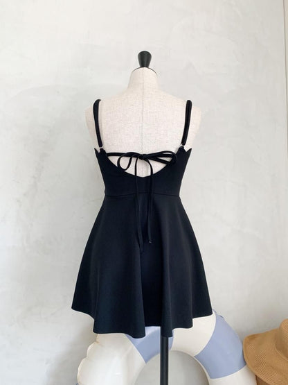 Scallop one-piece
