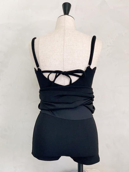 Scallop one-piece