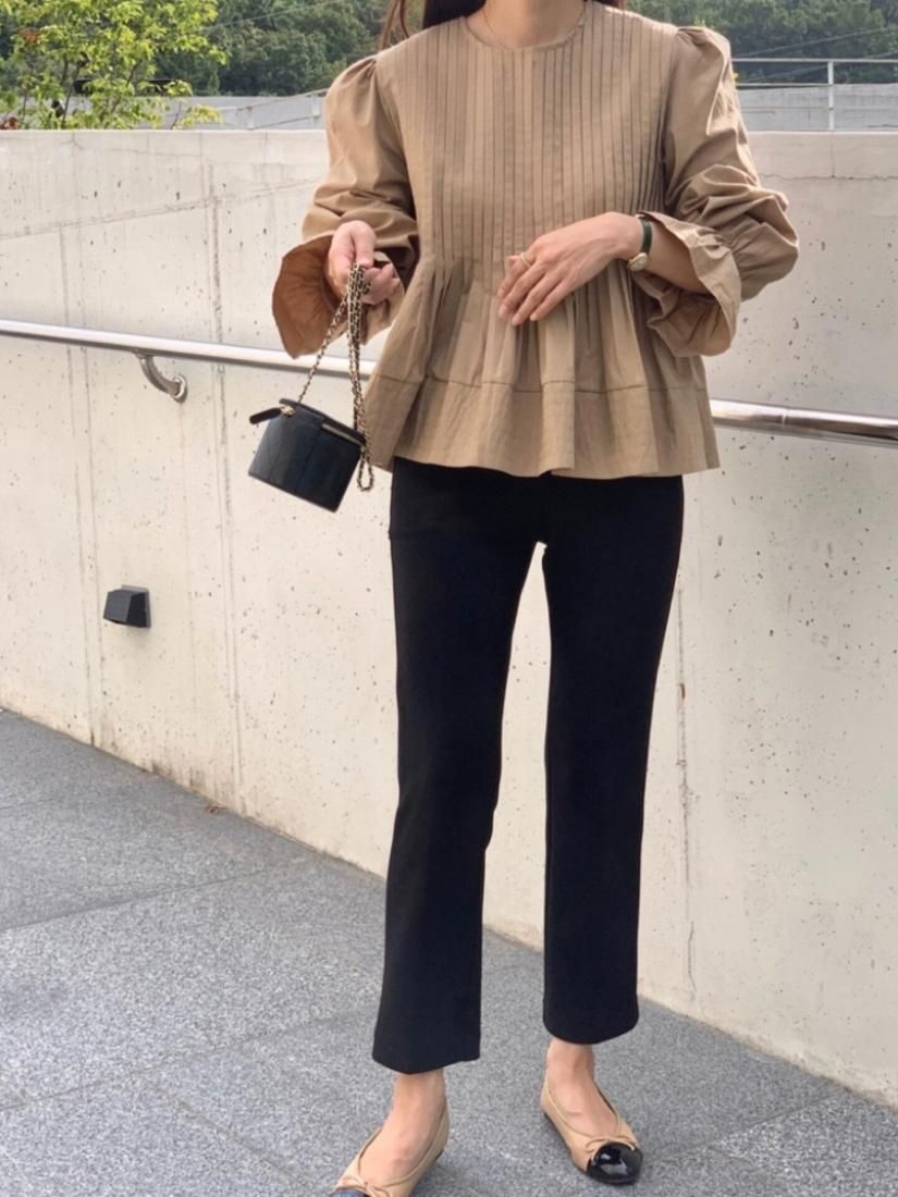 品のあるBeige