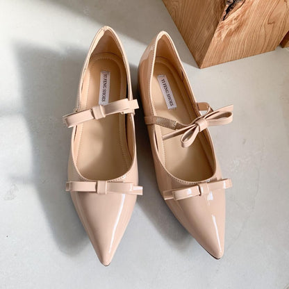 Secret heel bow shoes