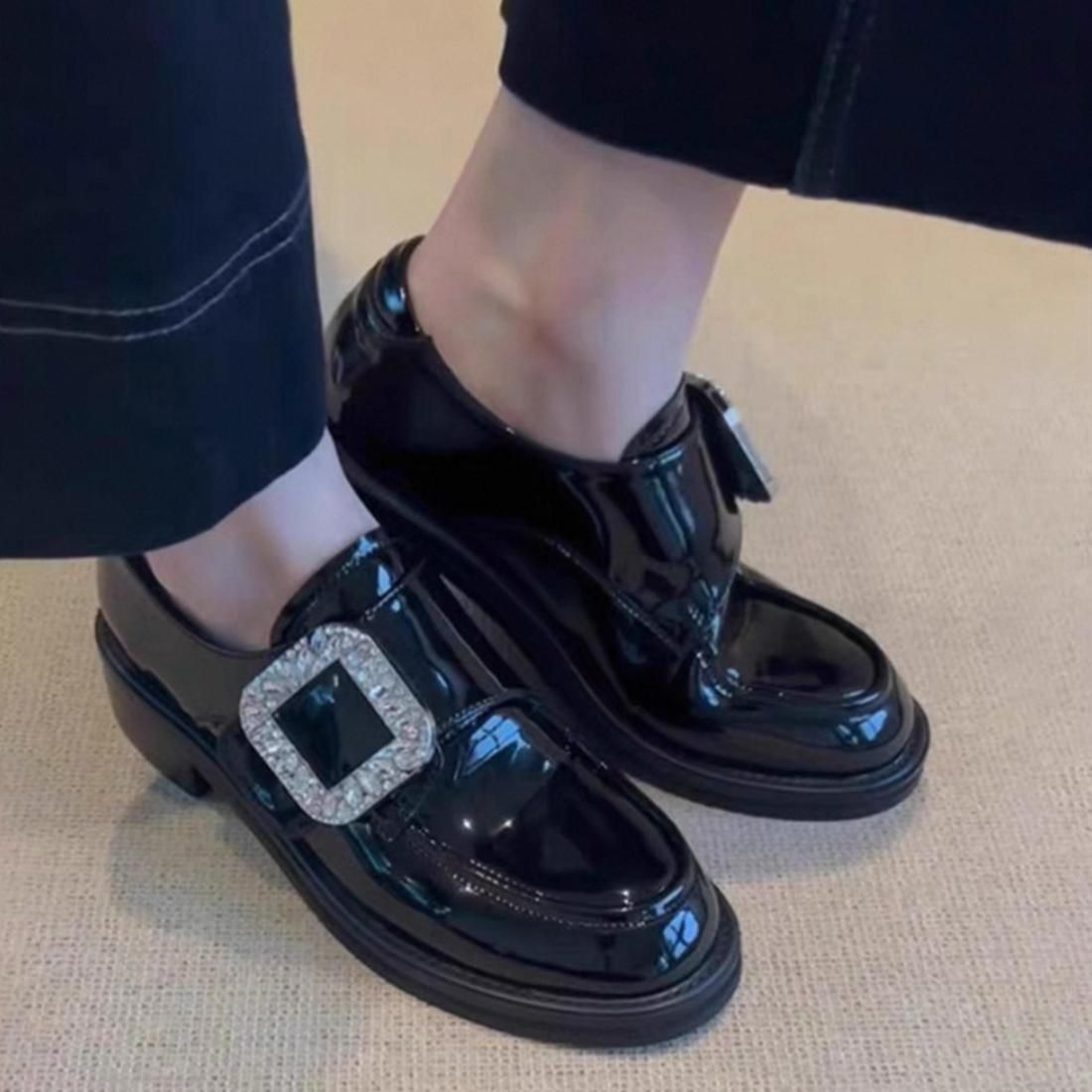 Crepe heels