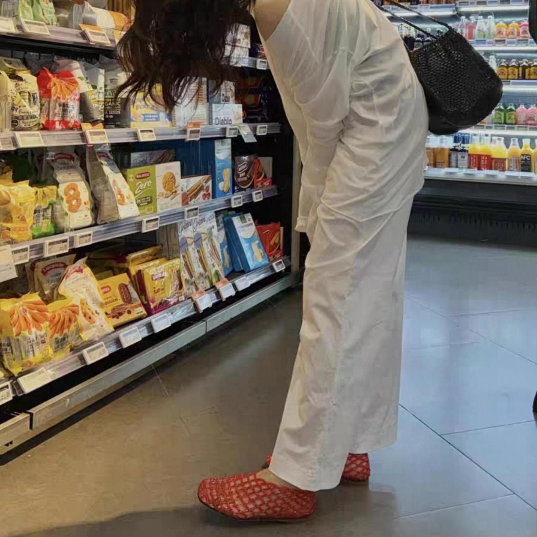 Net shoes