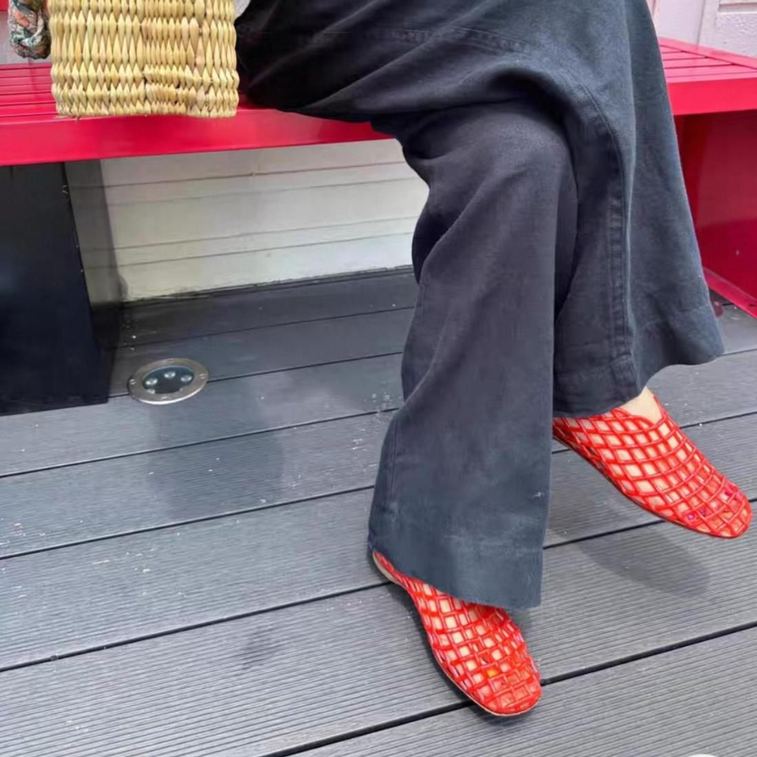 Net shoes