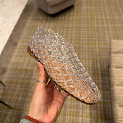 Net shoes