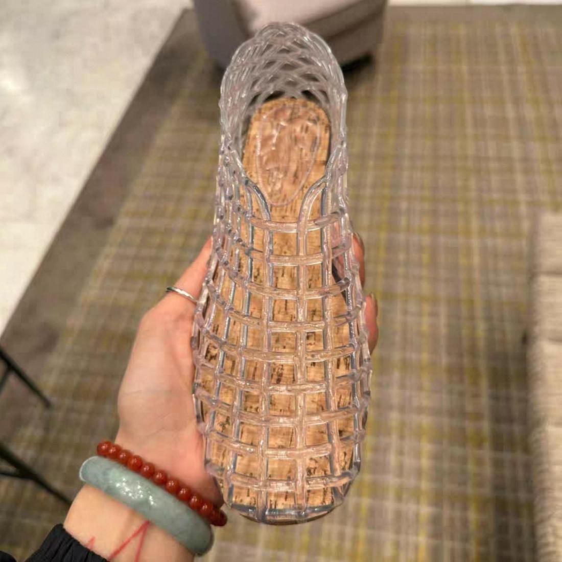 Net shoes