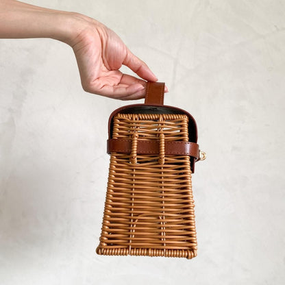 Classic basket bag