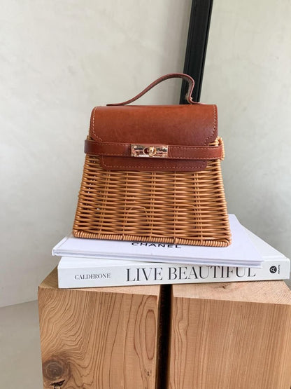 Classic basket bag