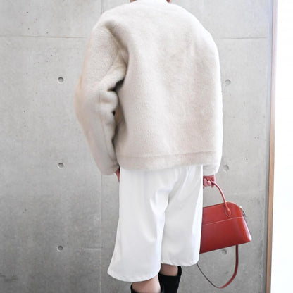 Elegant no-collar fur jacket