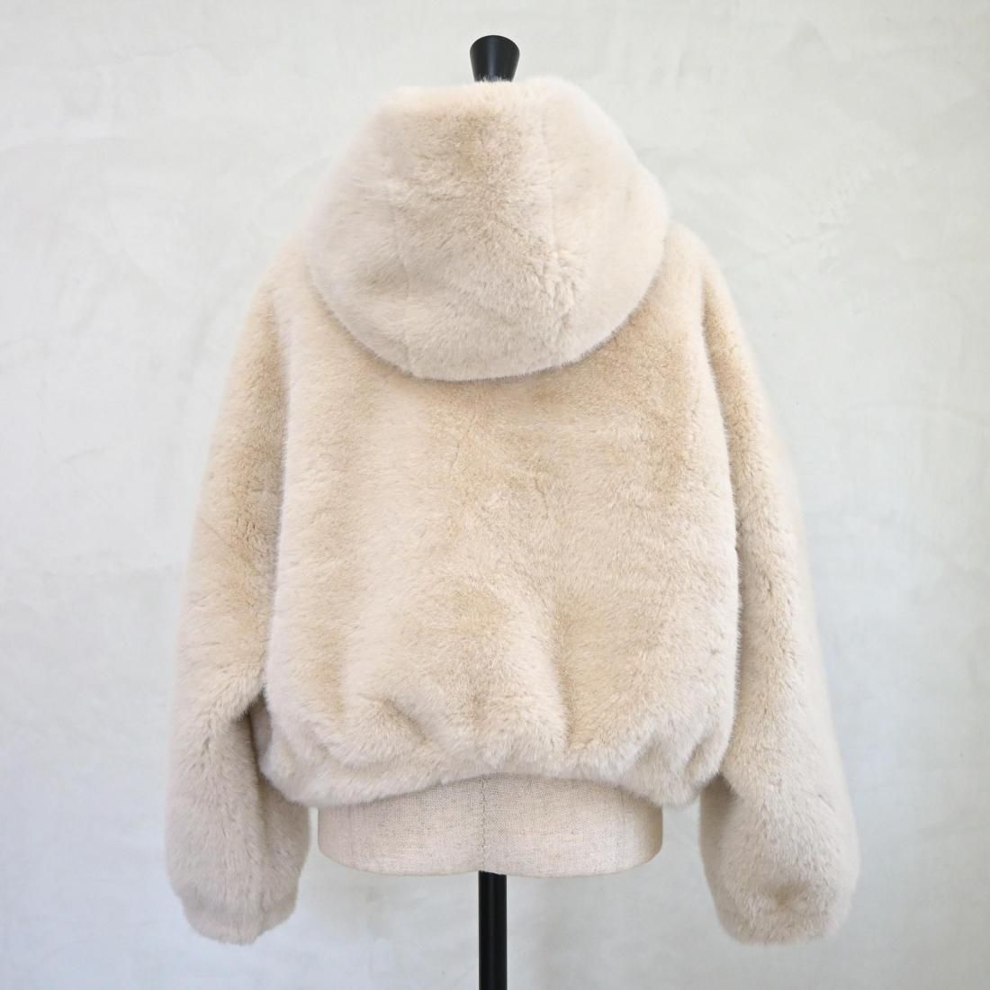 Hoodie fur short coat