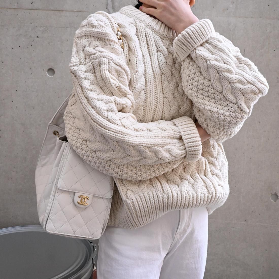 Soft chunky cable knit