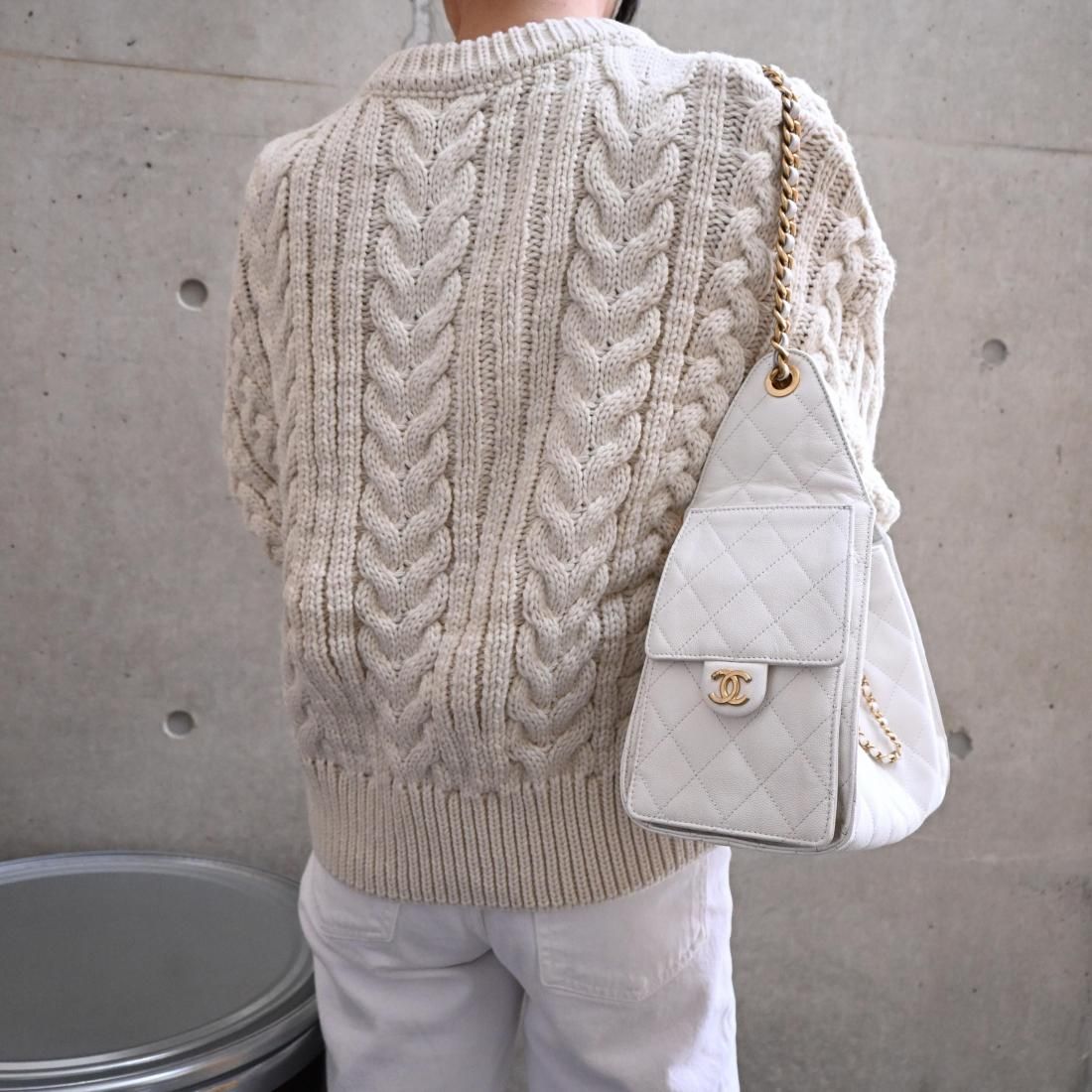 Soft chunky cable knit