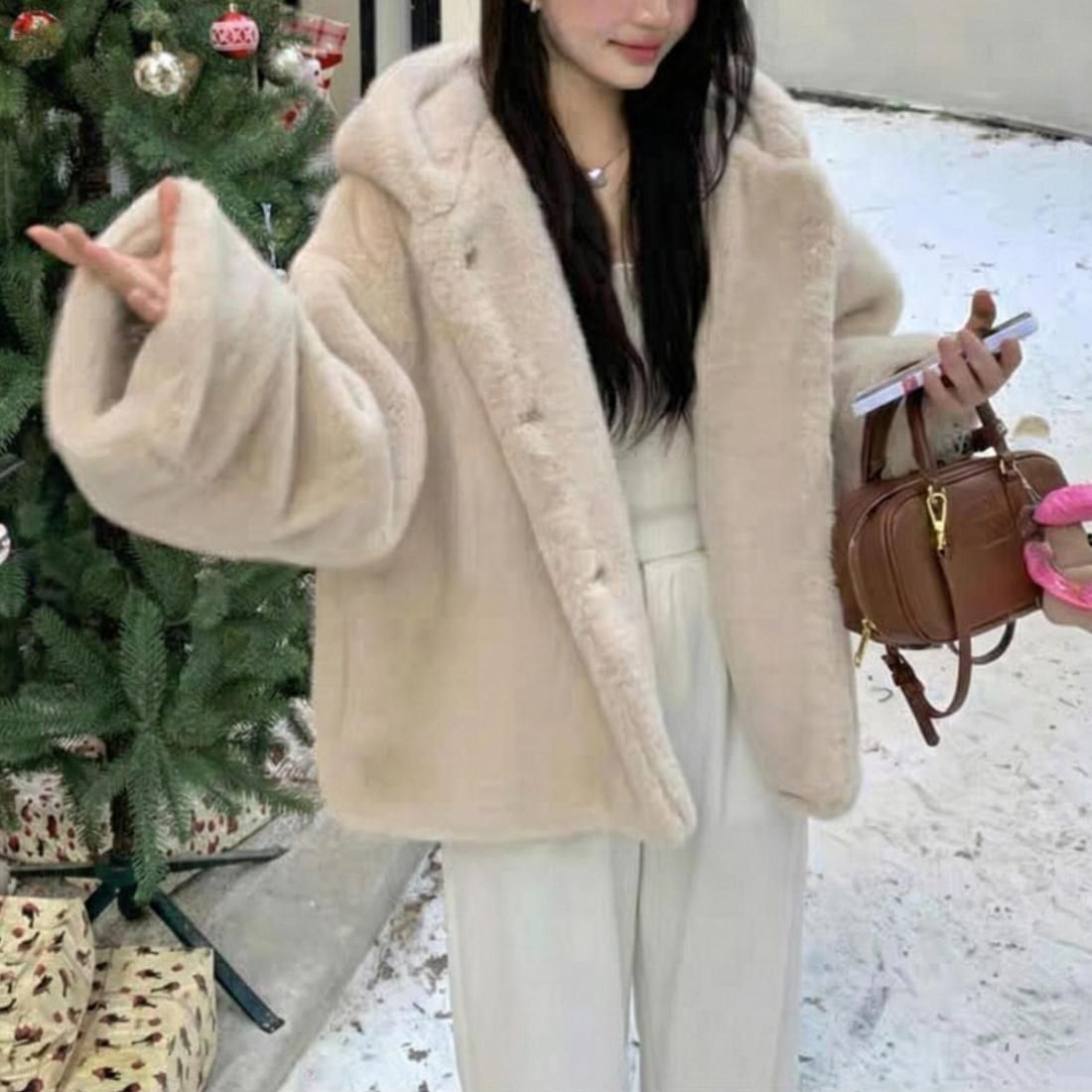 Elegant Hooded Fur Coat
