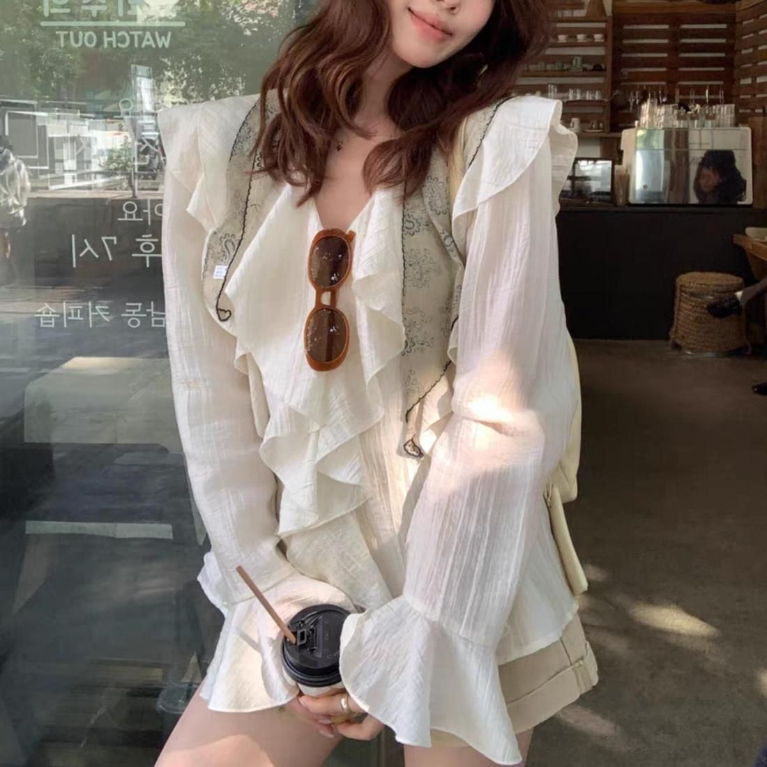 Airy frill chiffon blouse