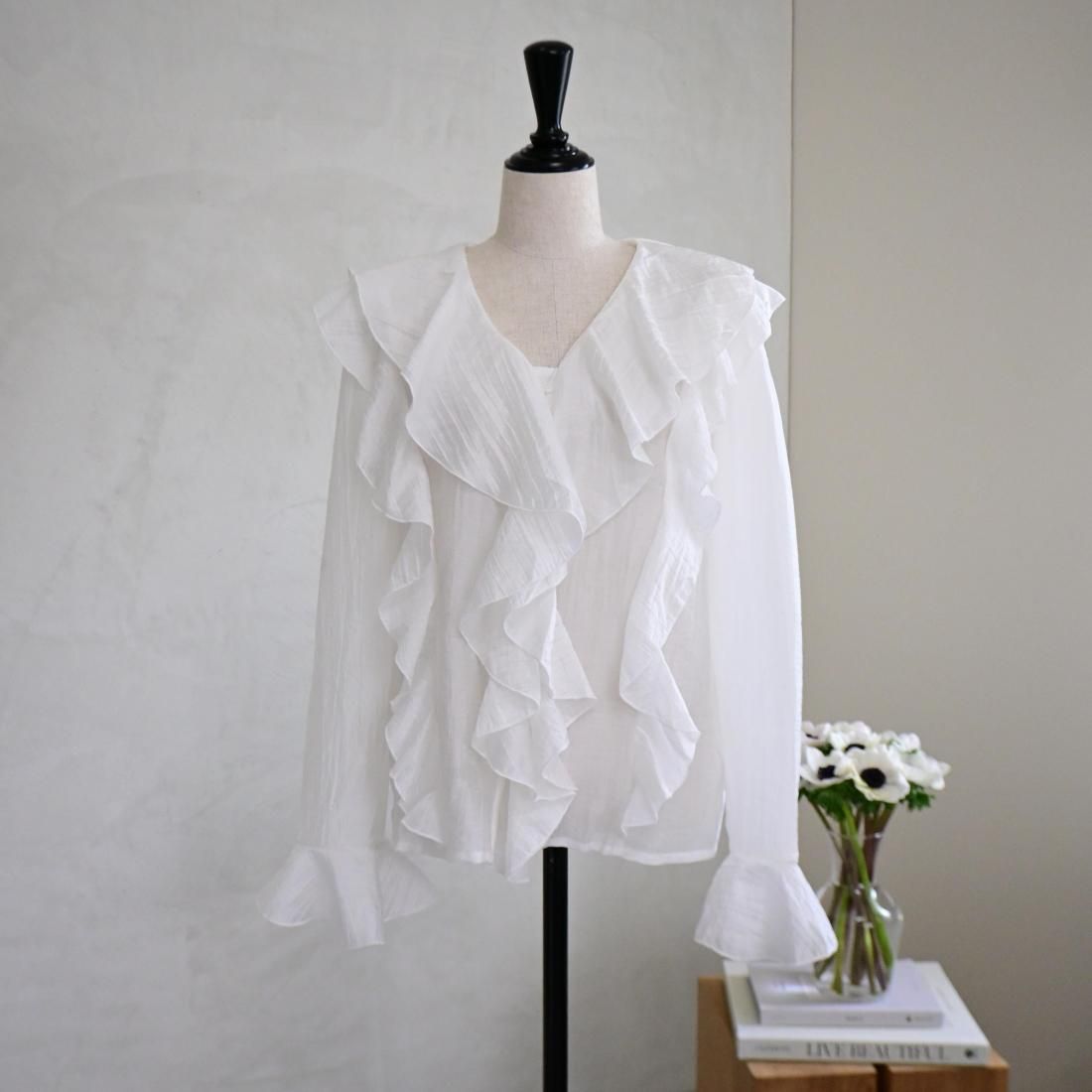 Airy frill chiffon blouse