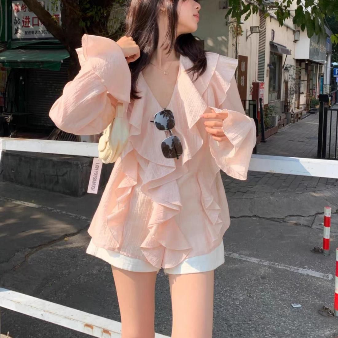 一部即納☆Airy frill chiffon blouse