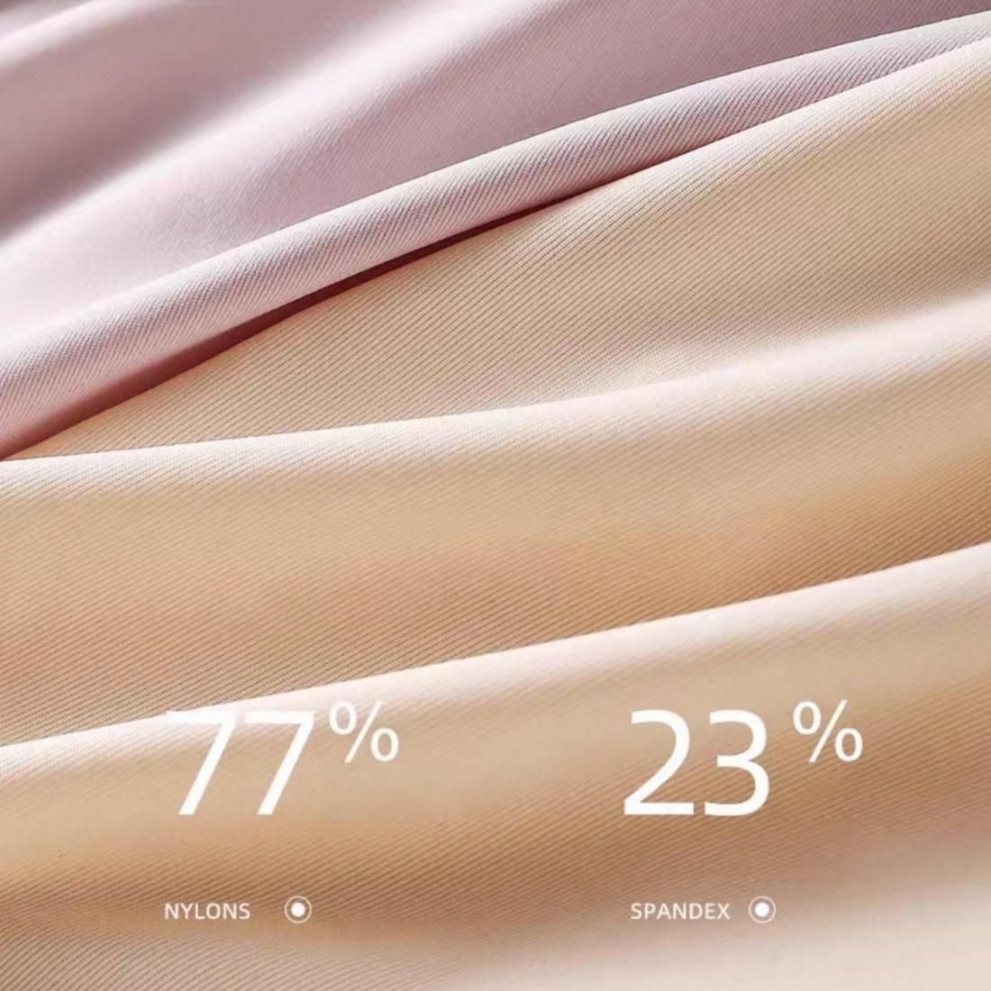 Seamless training shorts