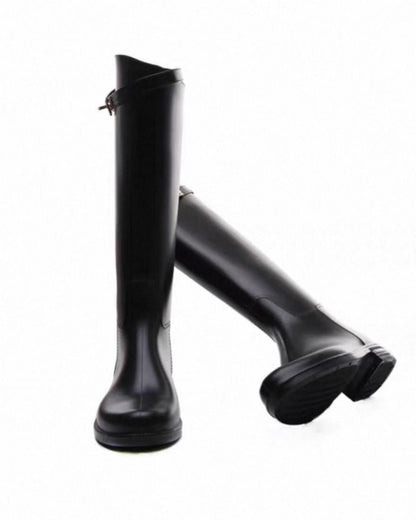 Belt rain boots
