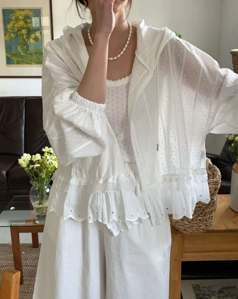 Soft Lace Hoodie
