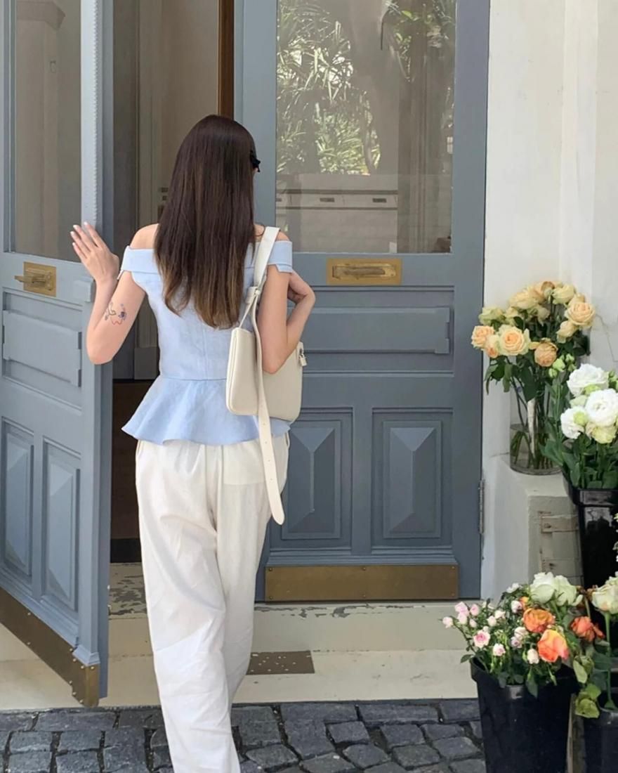 Soft Frill Off-Shoulder