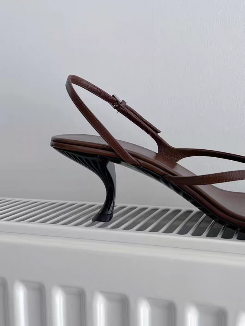 Minimal Thong Sandals