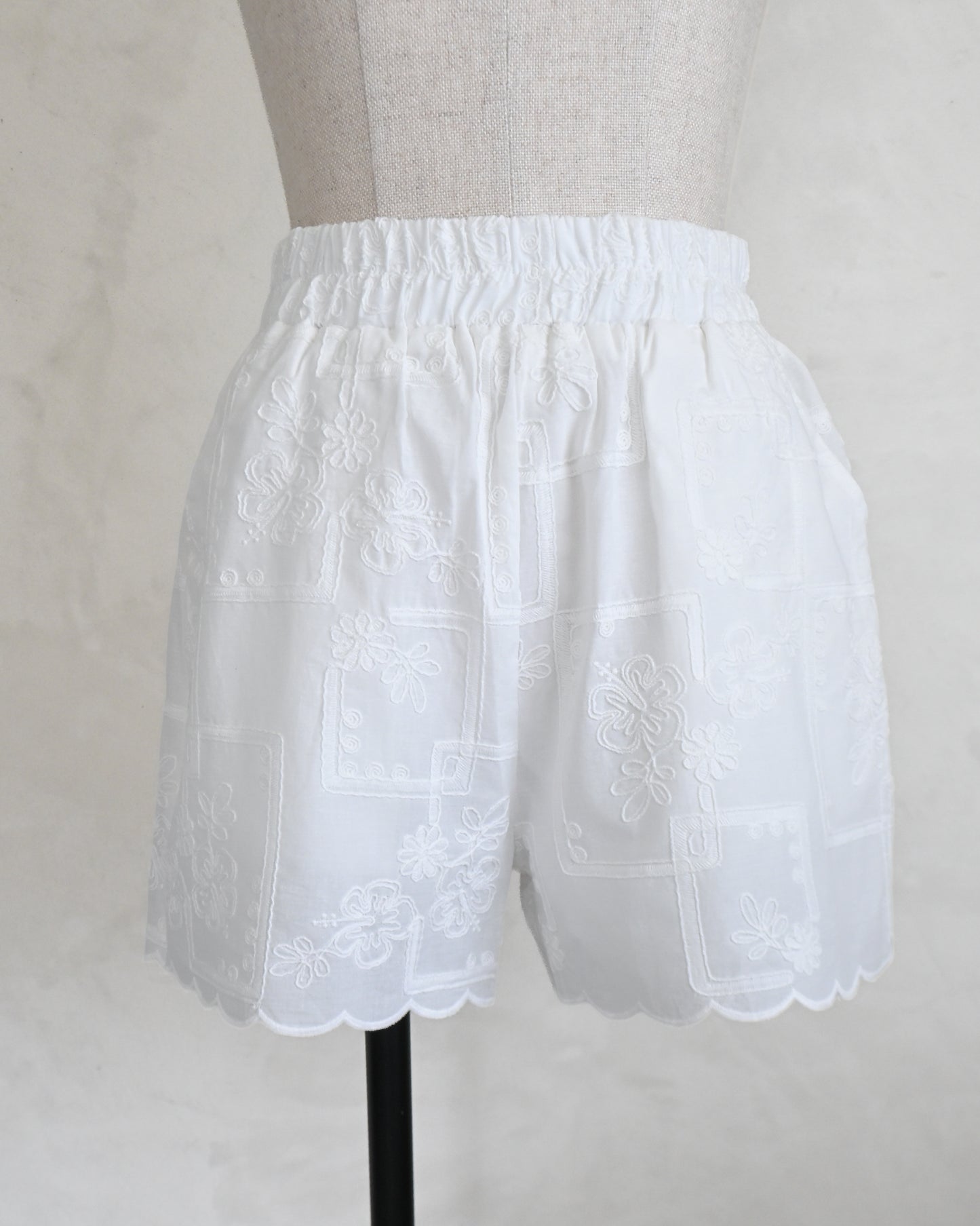 Broderie Scallop Set