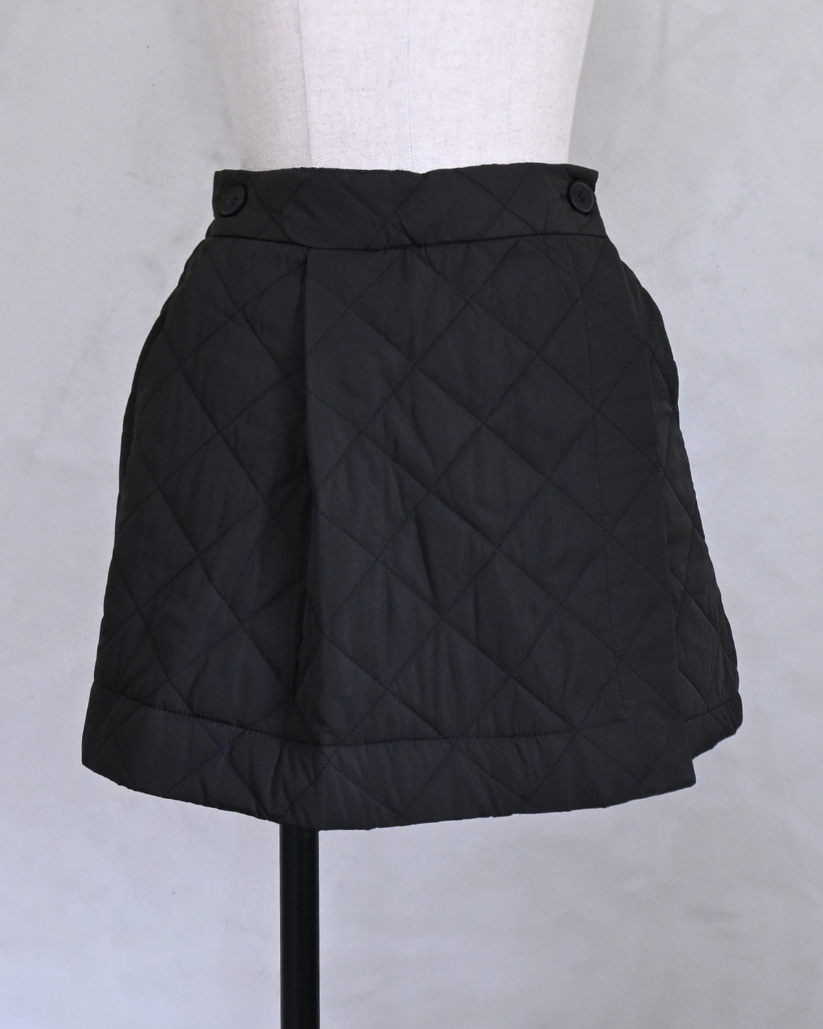 Quilted Wrap Short Pants