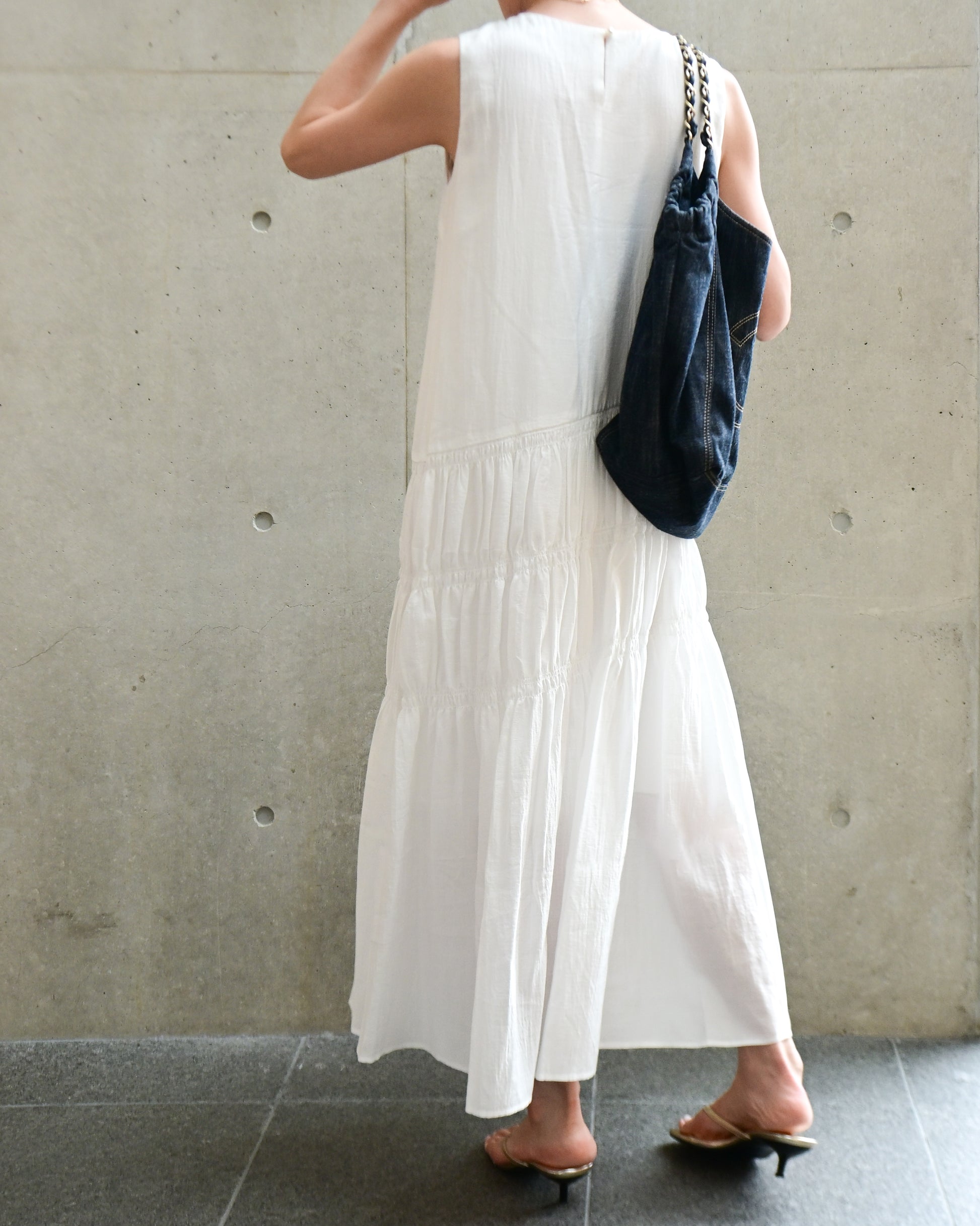 162cm 49kg / Msize着用