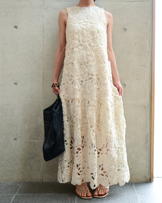 162cm 49kg / Msize着用