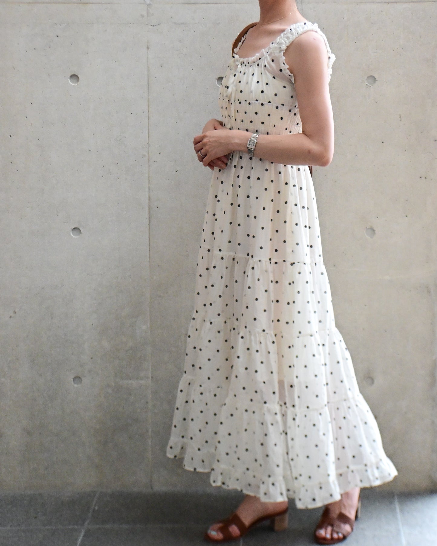 162cm 49kg / Msize着用