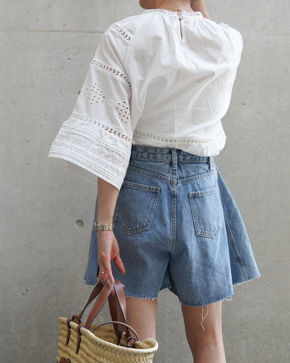162cm 49kg / Ssize着用