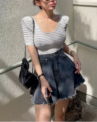 Flair Denim Pants