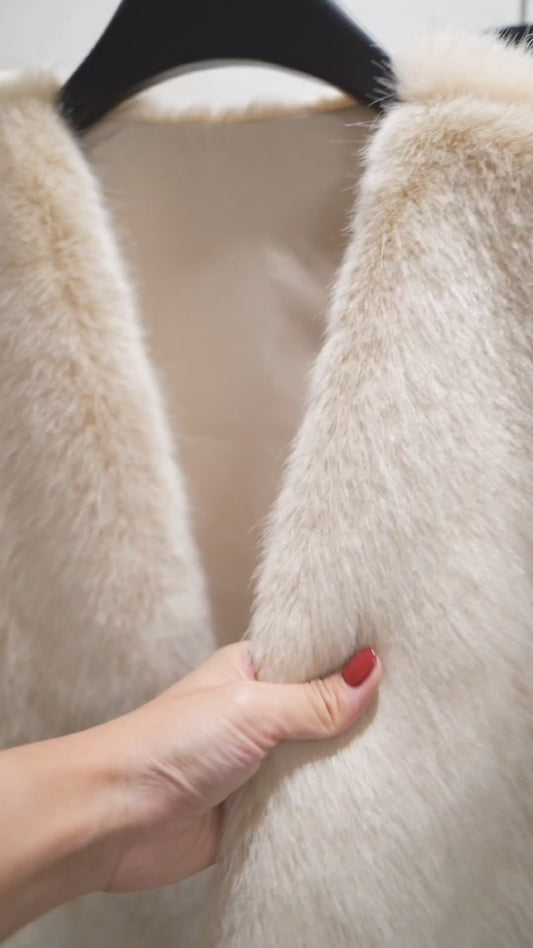 Eco fur vest