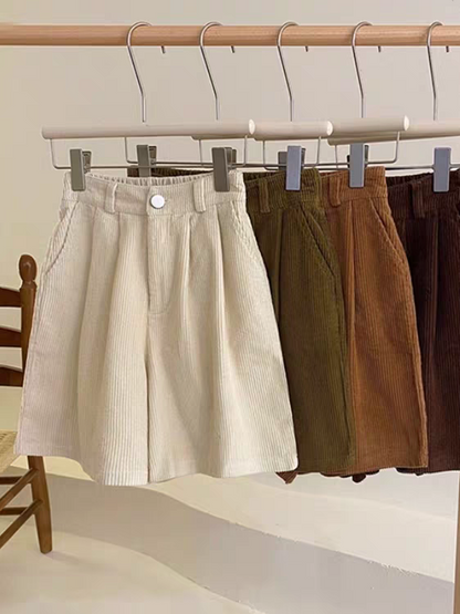 Corduroy Tuck Half Pants